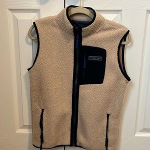 Vineyard Vines boys Sherpa vest